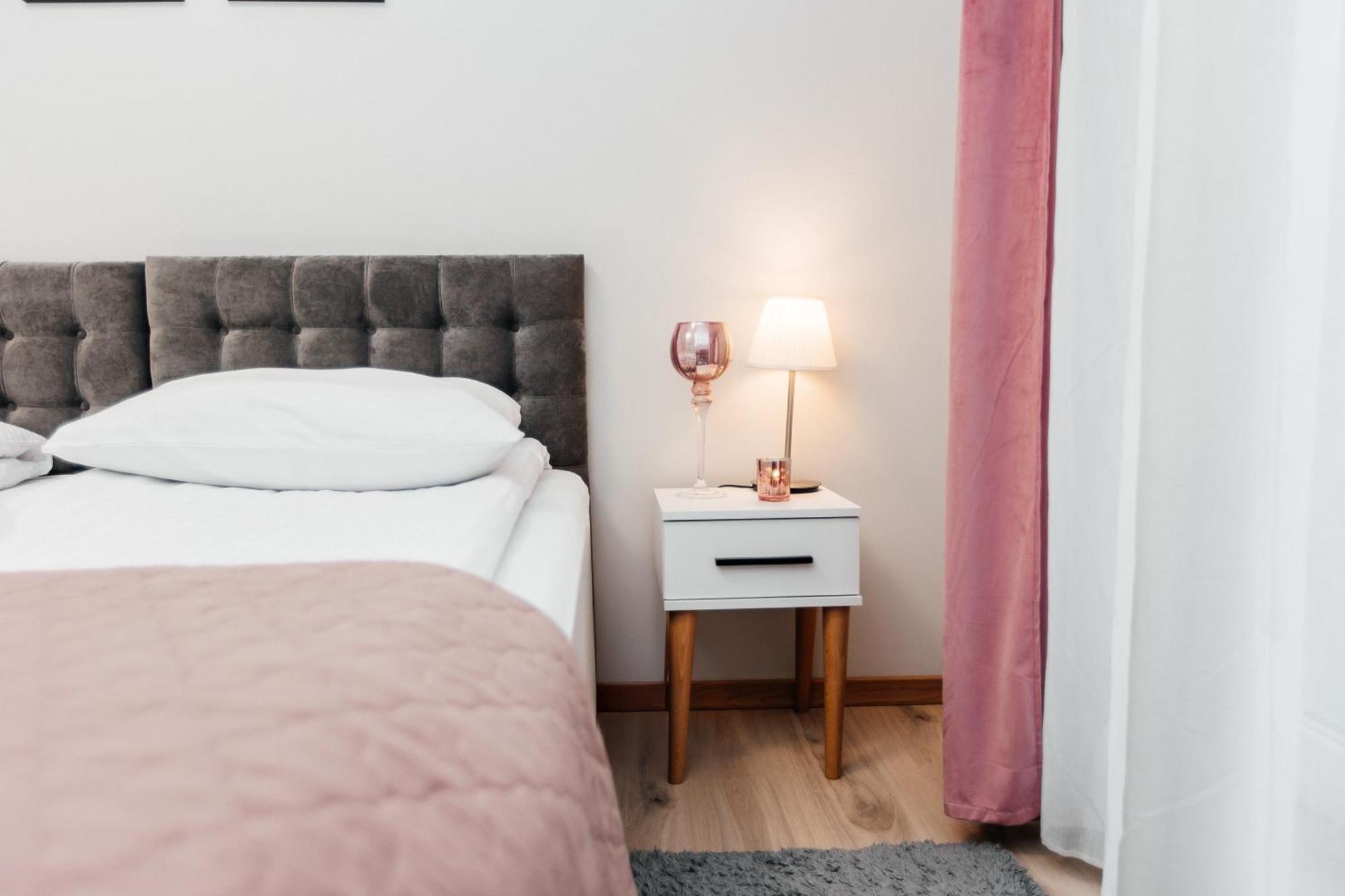 Maya'S Flats & Resorts 42 - Swietej Barbary Gdansk Bagian luar foto