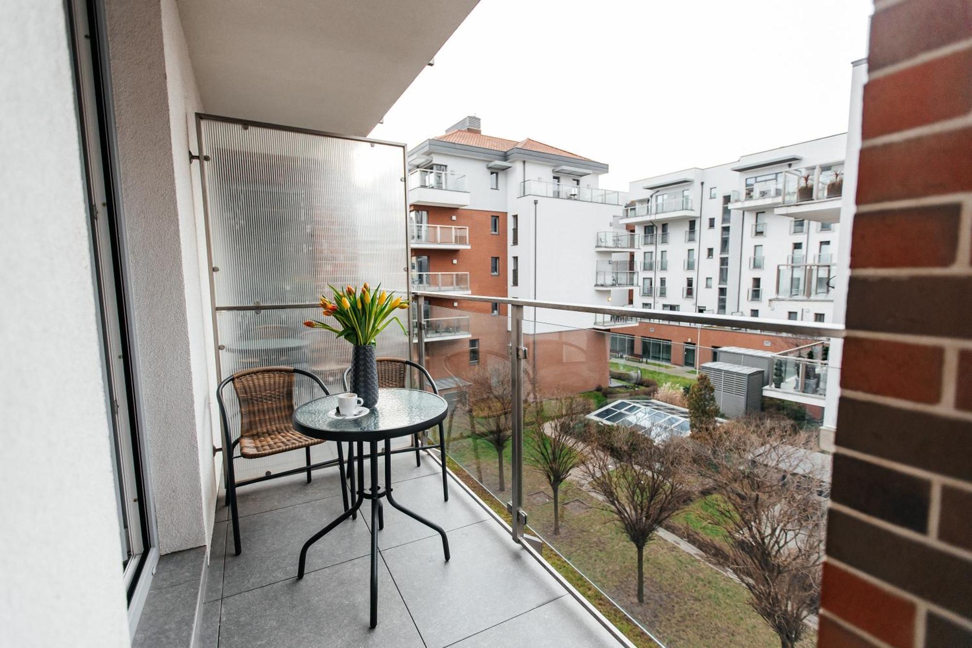 Maya'S Flats & Resorts 42 - Swietej Barbary Gdansk Bagian luar foto