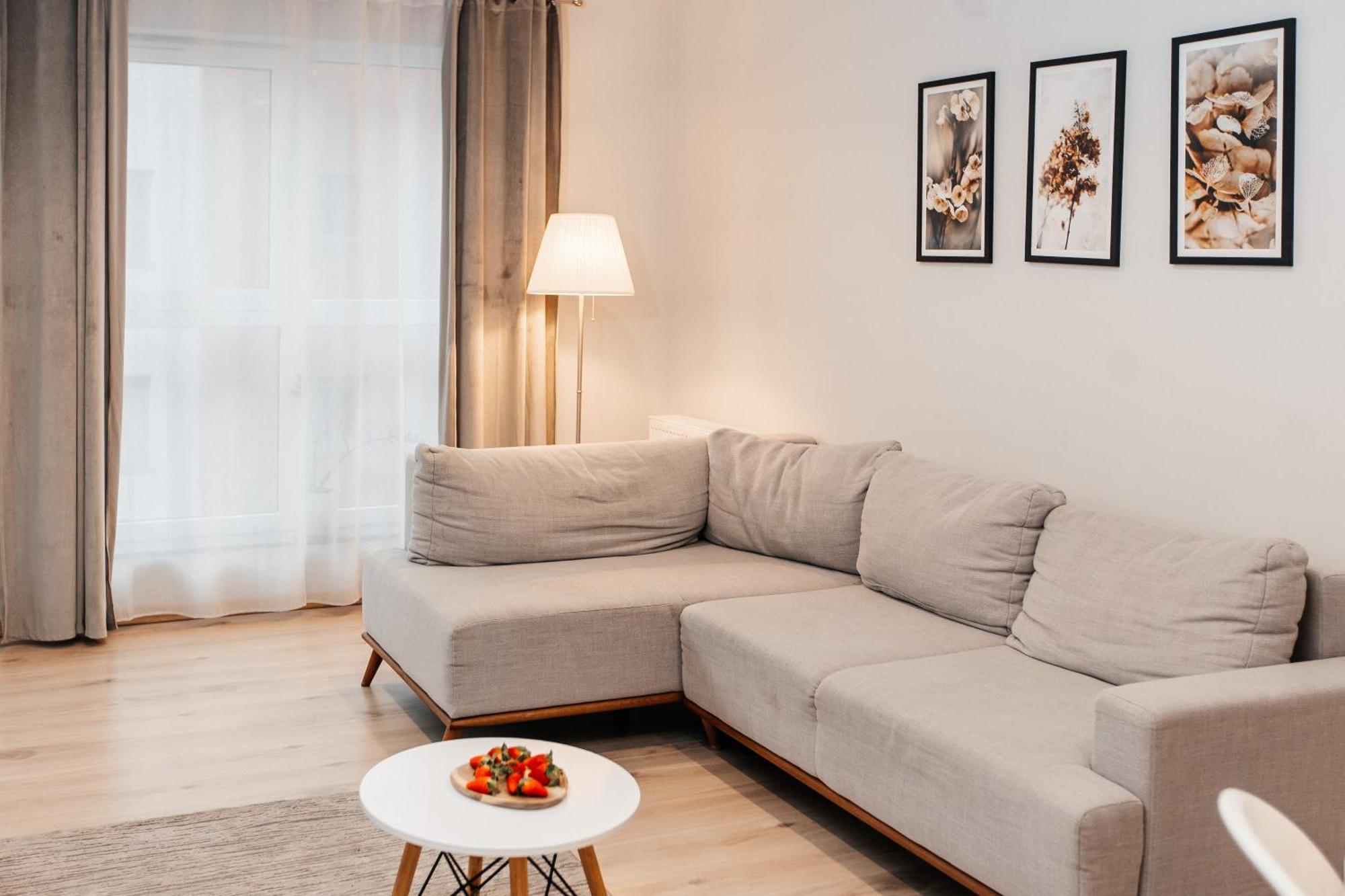 Maya'S Flats & Resorts 42 - Swietej Barbary Gdansk Bagian luar foto