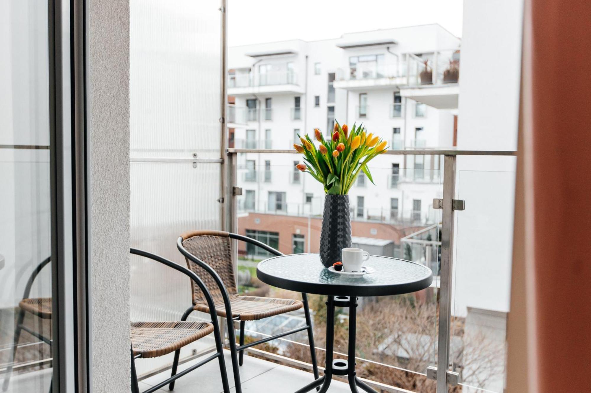 Maya'S Flats & Resorts 42 - Swietej Barbary Gdansk Bagian luar foto